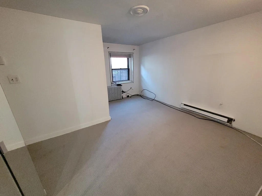 1 bed, 1 bath apartment for rent at 281 Shawmut Ave Unit 1, South End — photo 14 of 19