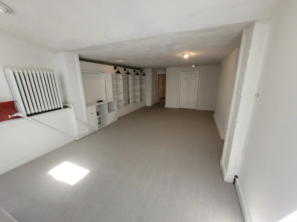 1 bed, 1 bath apartment for rent at 281 Shawmut Ave Unit 1, South End — photo 6 of 19