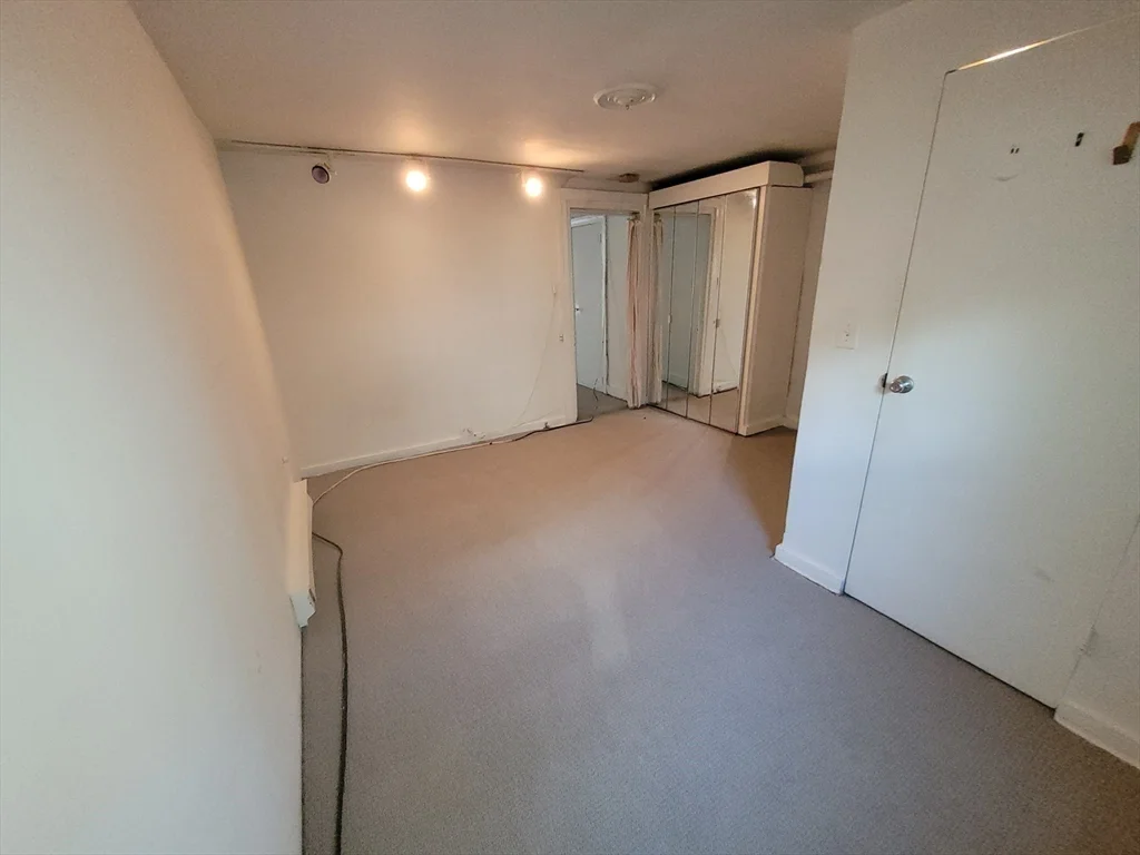 1 bed, 1 bath apartment for rent at 281 Shawmut Ave Unit 1, South End — photo 13 of 19