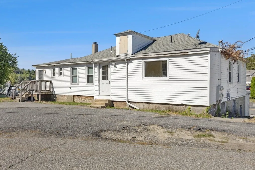 1 bed, 1 bath apartment for rent at 281C King Unit C, Northborough — photo 1 of 19