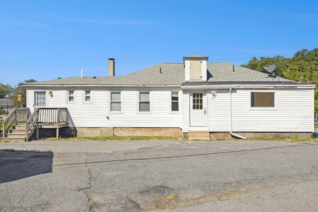 1 bed, 1 bath apartment for rent at 281C King Unit C, Northborough — photo 17 of 19