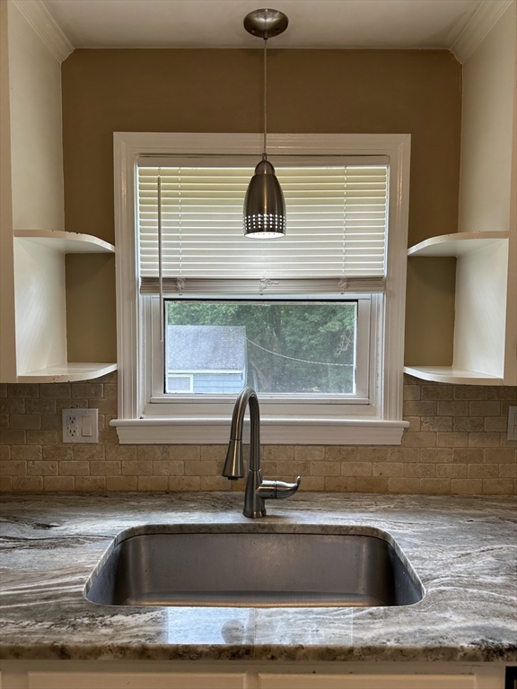 3 bed, 1 bath apartment for rent at 282-284 Ware St Unit 2, Mansfield — photo 9 of 18