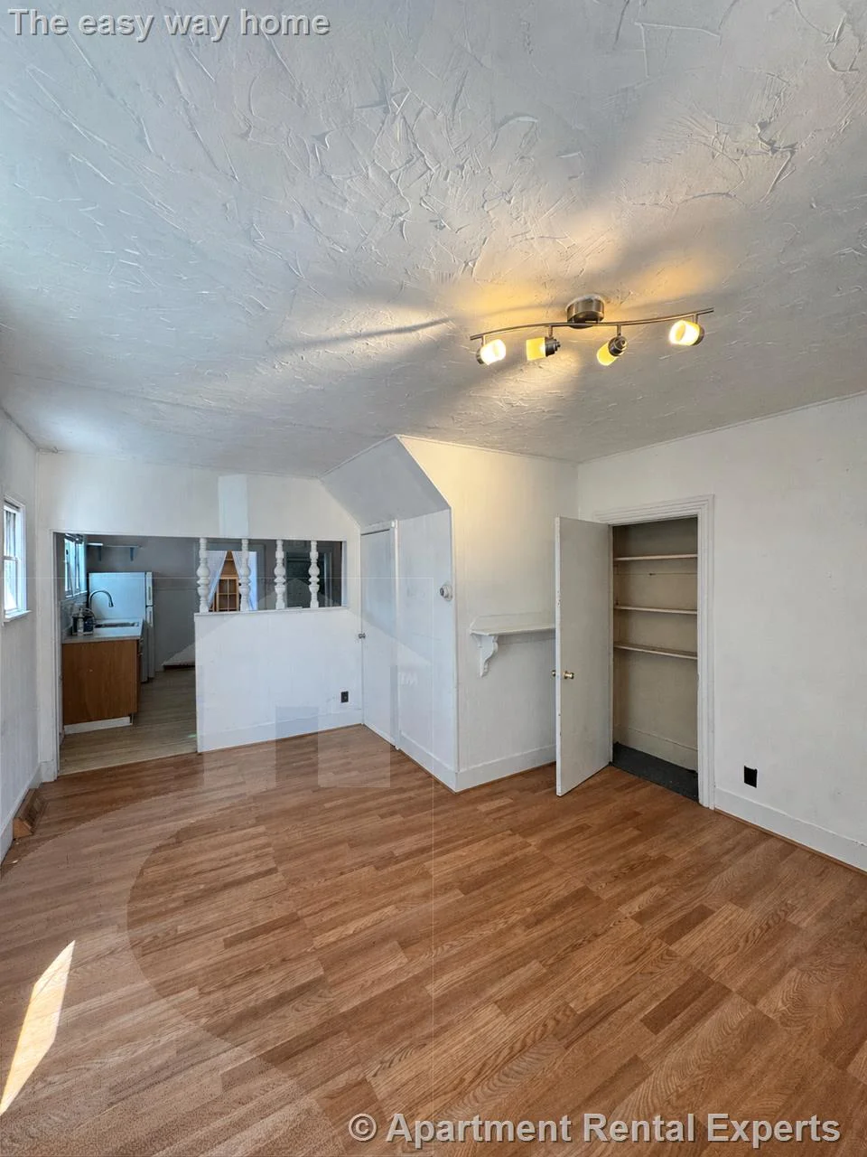 2 bed, 1 bath apartment for rent at 282 Lowell St, Magoun Square — photo 12 of 14
