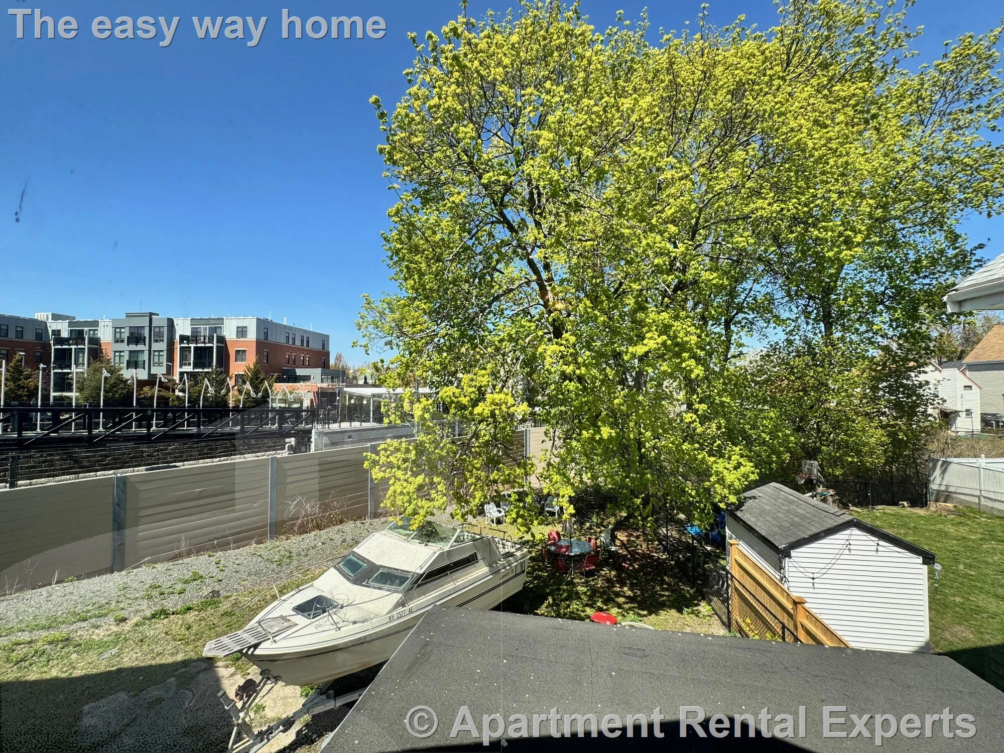 2 bed, 1 bath apartment for rent at 282 Lowell St, Magoun Square — photo 13 of 14