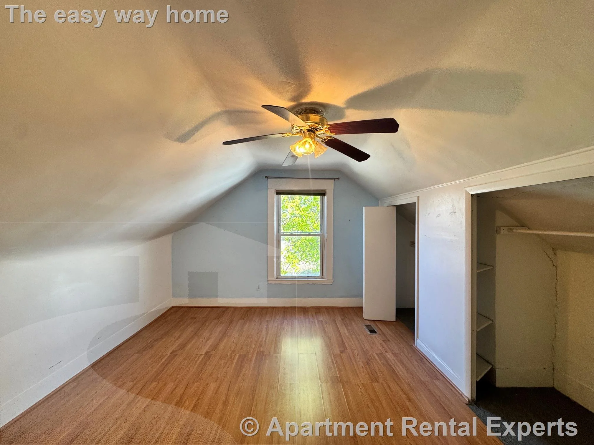 2 bed, 1 bath apartment for rent at 282 Lowell St, Magoun Square — photo 9 of 14