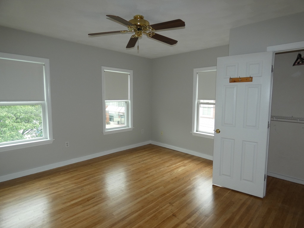 1 bed, 1 bath apartment for rent at 282 Main St Unit 2, Stoneham — photo 3 of 7