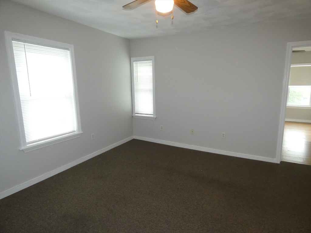 1 bed, 1 bath apartment for rent at 282 Main St Unit 2, Stoneham — photo 5 of 7