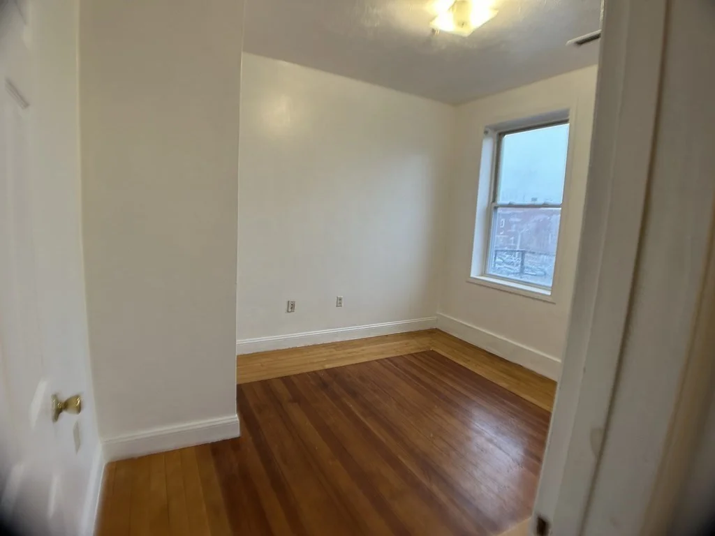 2 bed, 1 bath apartment for rent at 282 Main St Unit 9, Brockton — photo 8 of 11