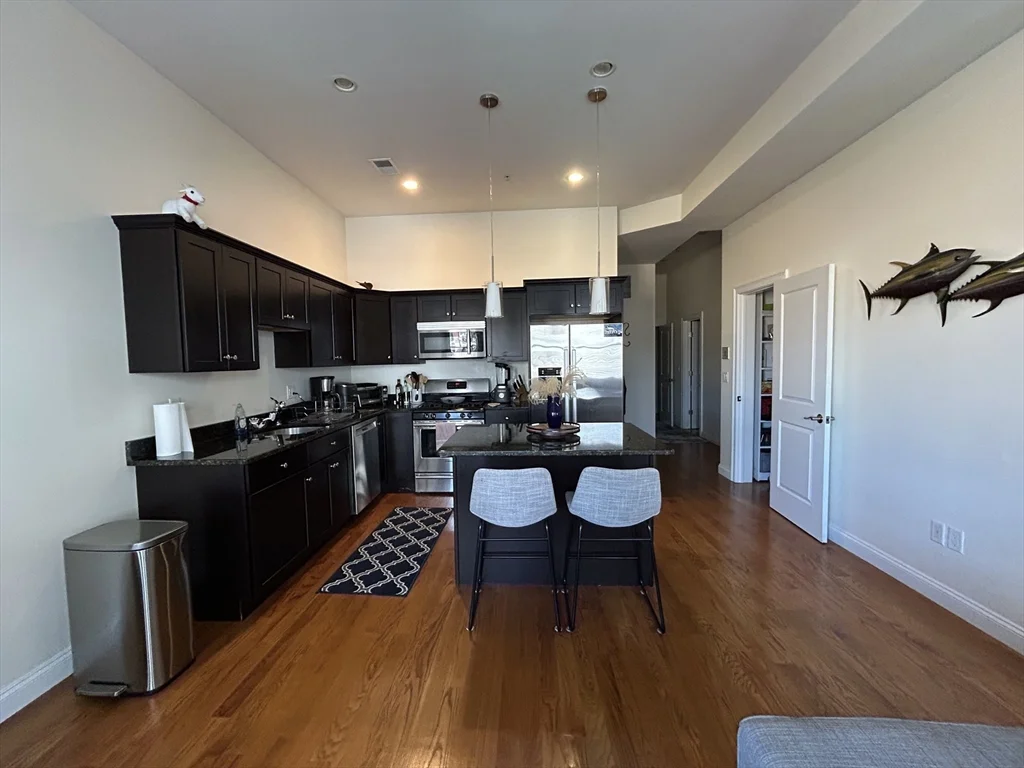 2 bed, 2 bath apartment for rent at 282 Maverick Unit 3, East Boston — photo 13 of 19