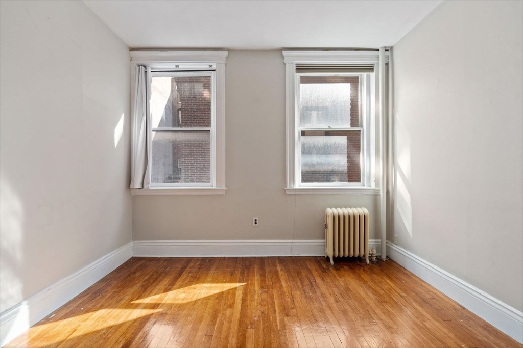 1 bed, 1 bath apartment for rent at 282 Newbury St Unit 7, Back Bay — photo 12 of 18
