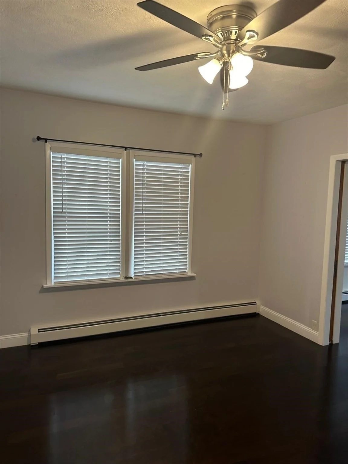 2 bed, 1 bath apartment for rent at 282 Orange St Unit 1, Fall River — photo 6 of 24