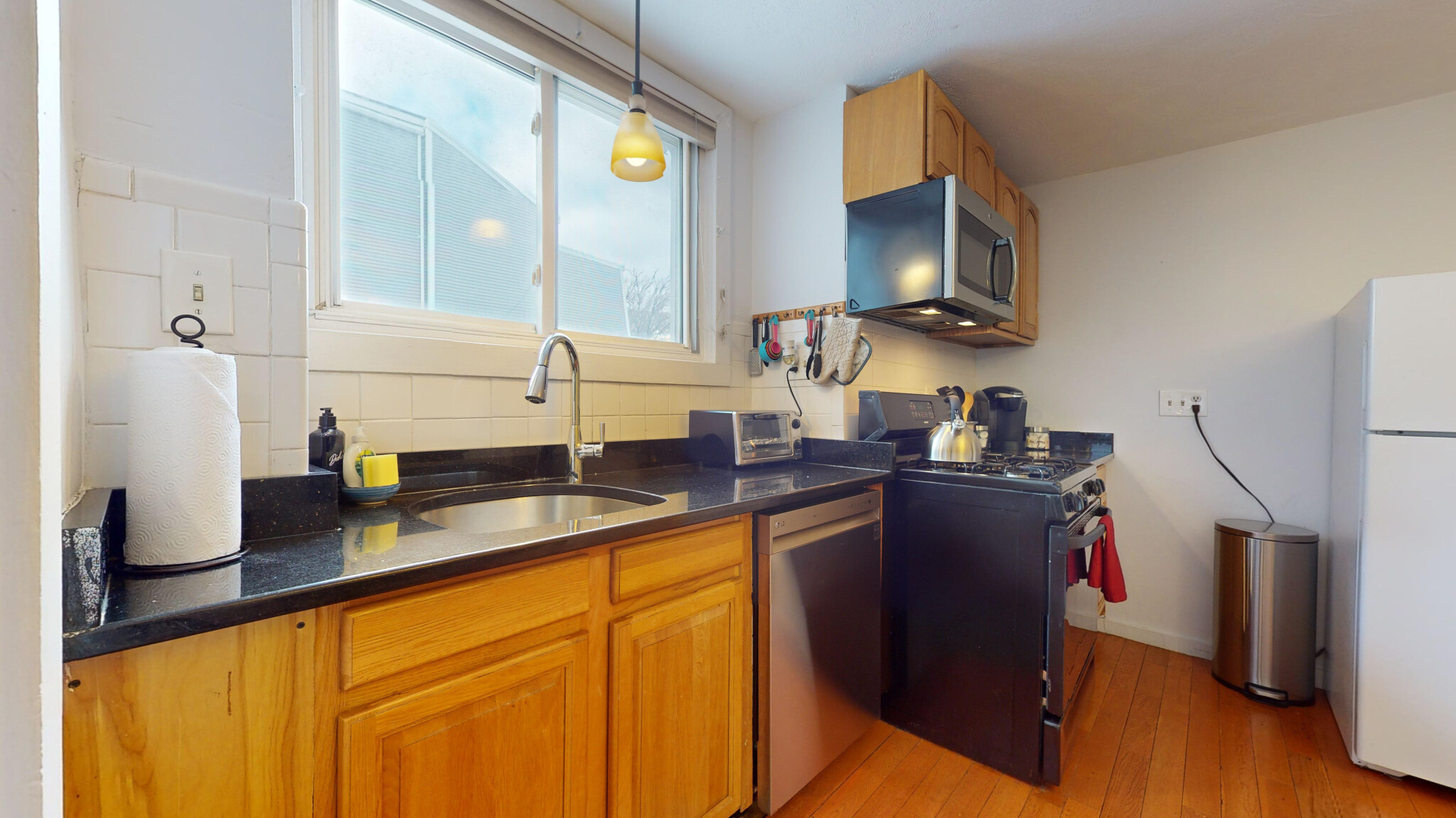 1 bed, 1 bath apartment for rent at 282 Washington St Unit 2, Brookline Village — photo 5 of 20
