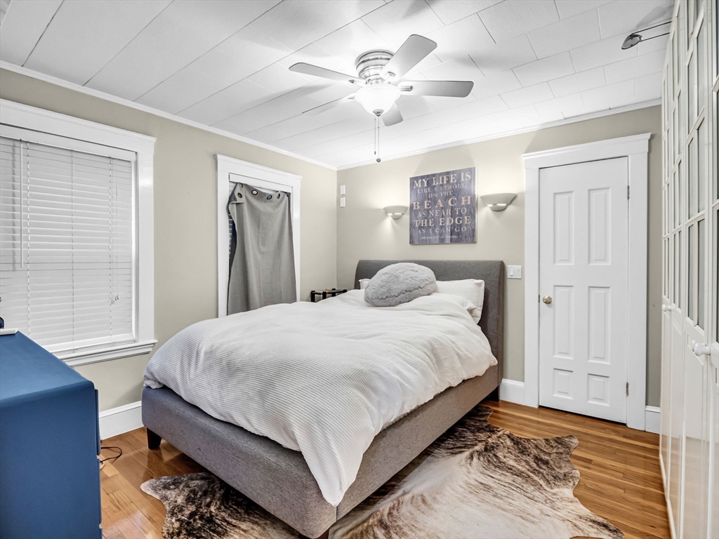 2 bed, 1 bath apartment for rent at 283 Ash St Unit 1, Waltham — photo 11 of 23