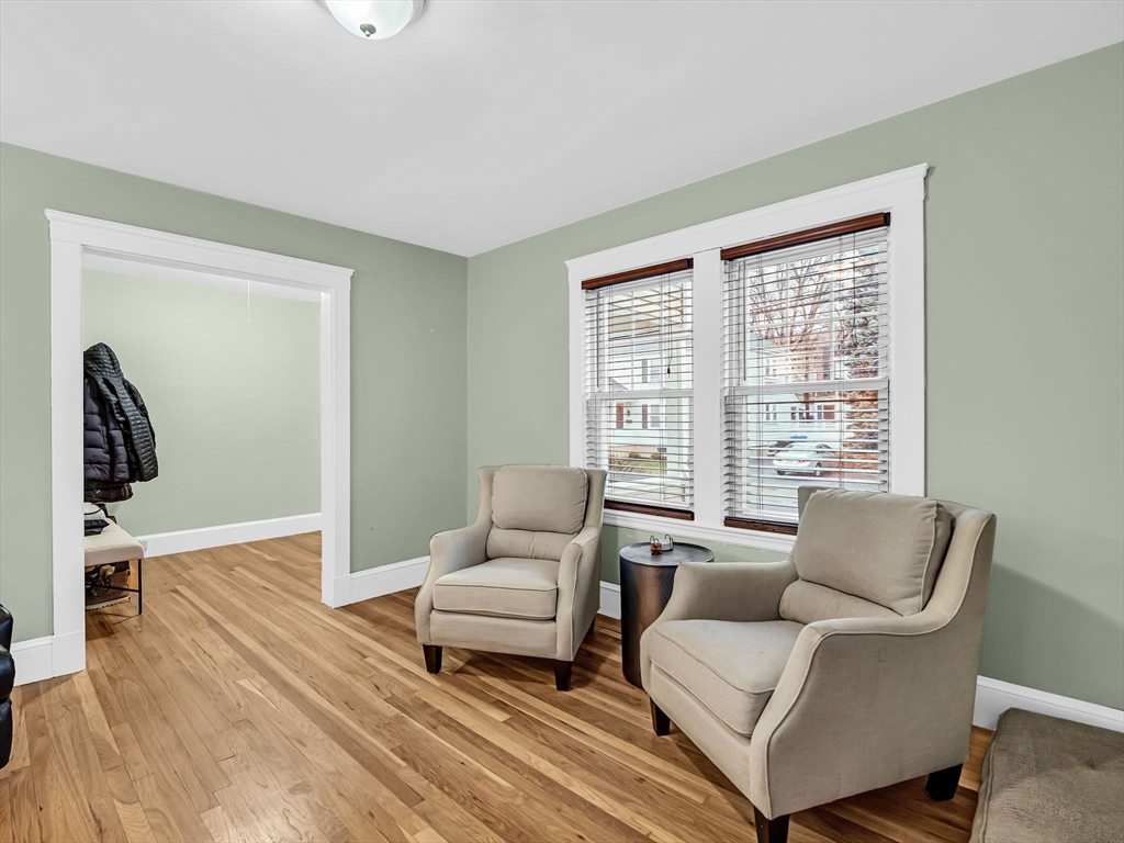 2 bed, 1 bath apartment for rent at 283 Ash St Unit 1, Waltham — photo 20 of 23