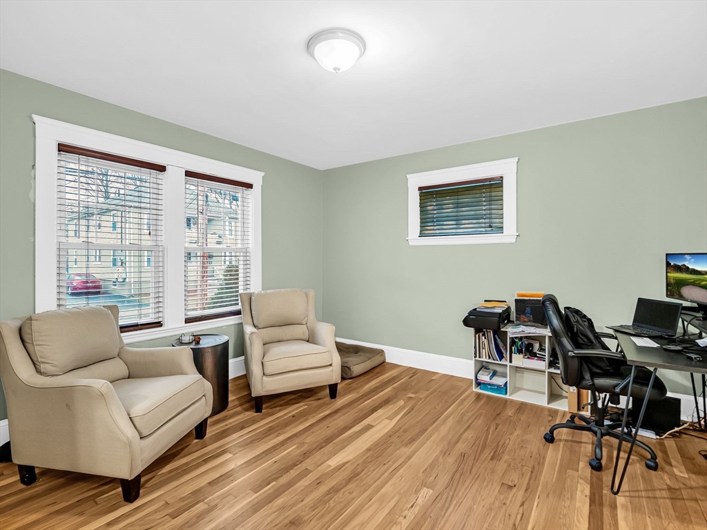 2 bed, 1 bath apartment for rent at 283 Ash St Unit 1, Waltham — photo 17 of 23