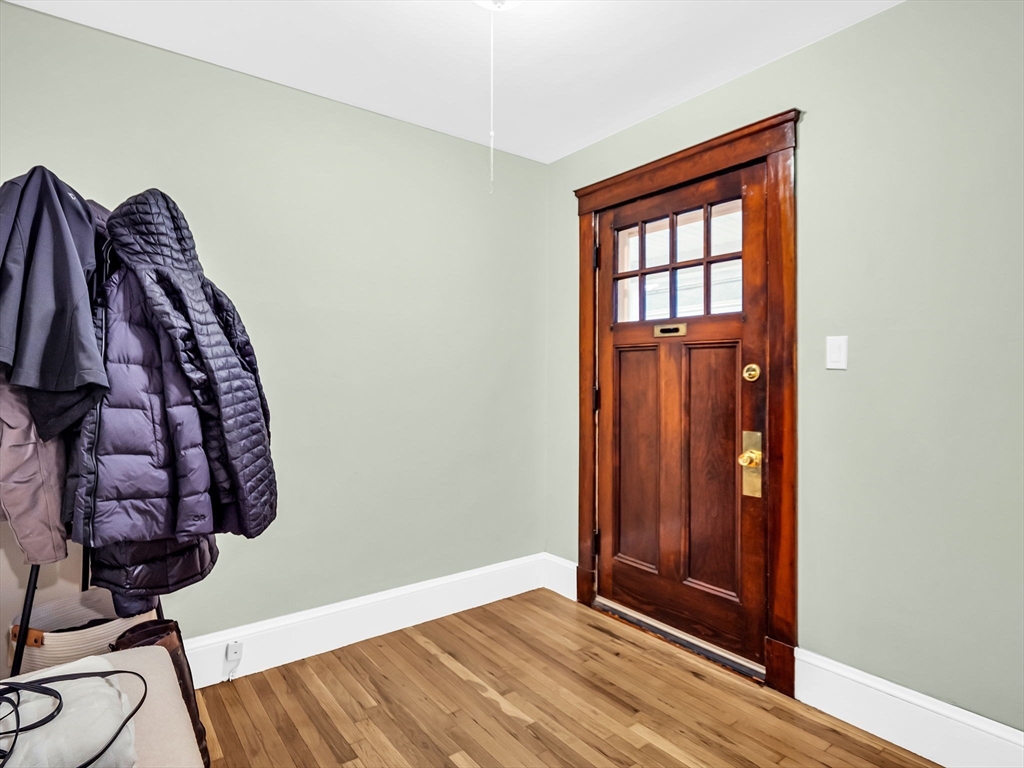 2 bed, 1 bath apartment for rent at 283 Ash St Unit 1, Waltham — photo 21 of 23