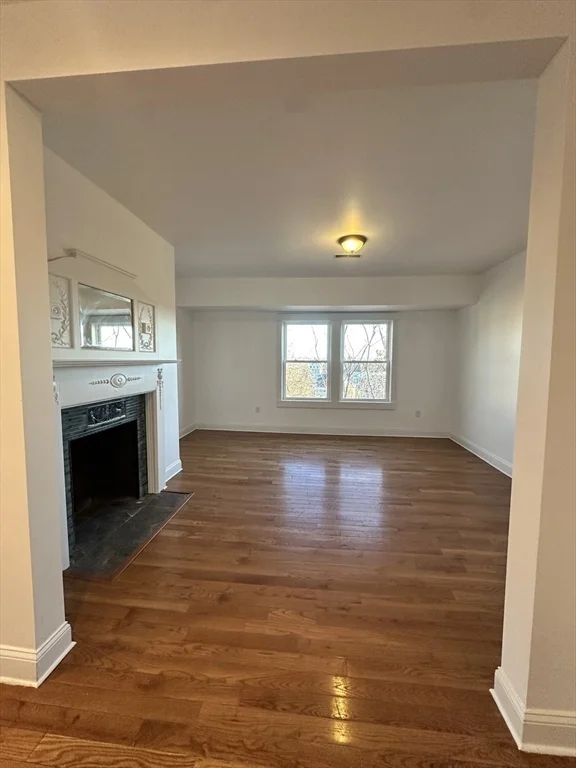 2 bed, 1 bath apartment for rent at 283 Broadway Unit 2, Central — photo 14 of 25