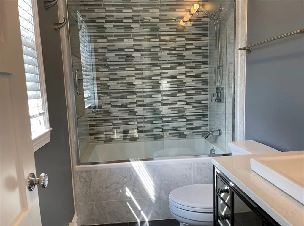 2 bed, 1.5 bath apartment for rent at 283 C St Unit 1, South Boston — photo 14 of 16