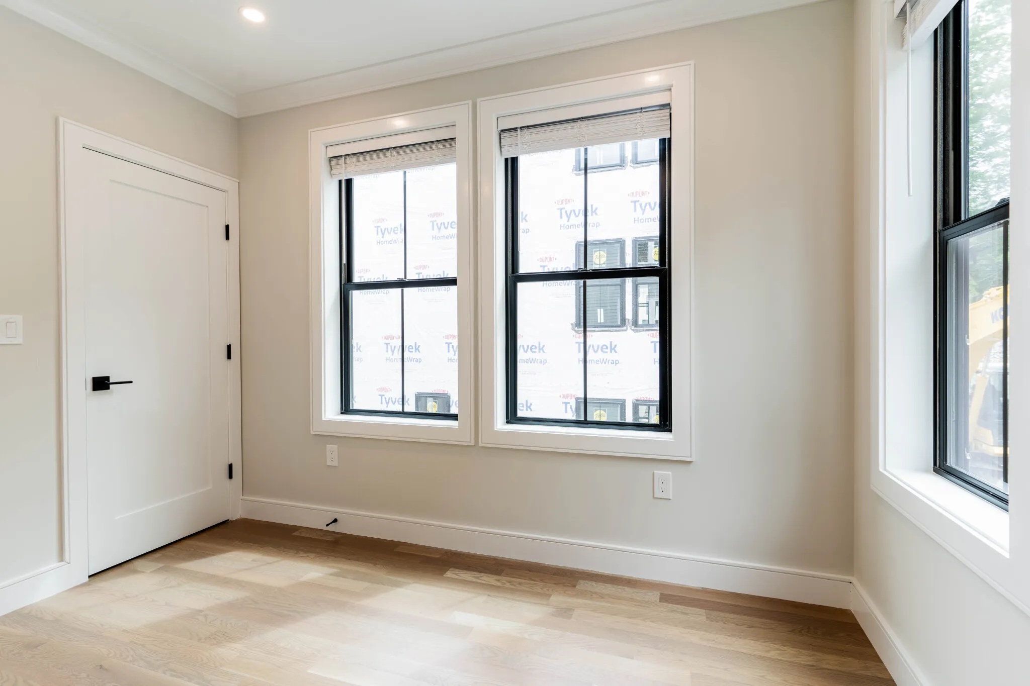 4 bed, 2 bath apartment for rent at 283 Lamartine St Unit 2, Jamaica Plain — photo 17 of 22