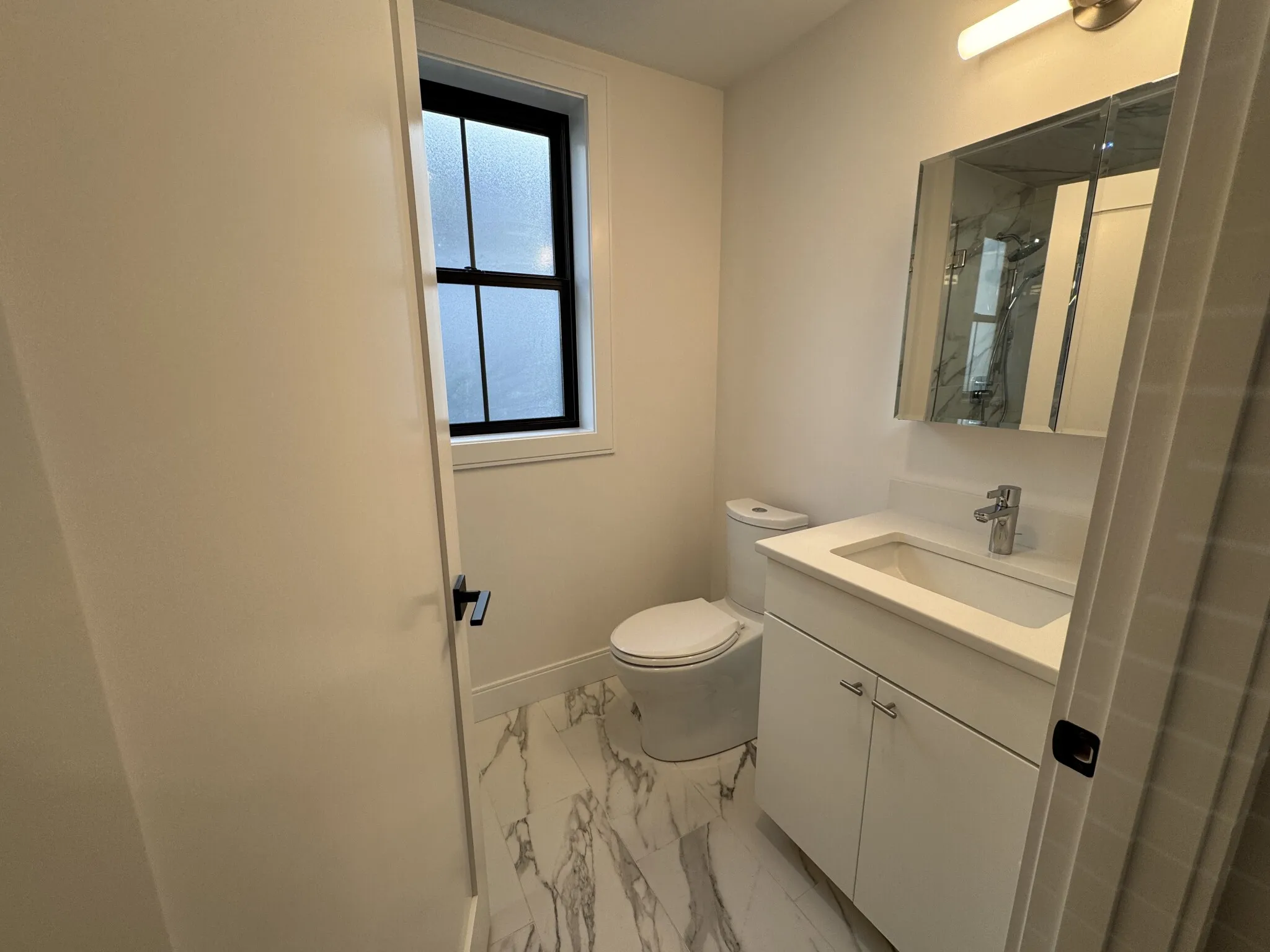 4 bed, 2 bath apartment for rent at 283 Lamartine St Unit 2, Jamaica Plain — photo 12 of 22