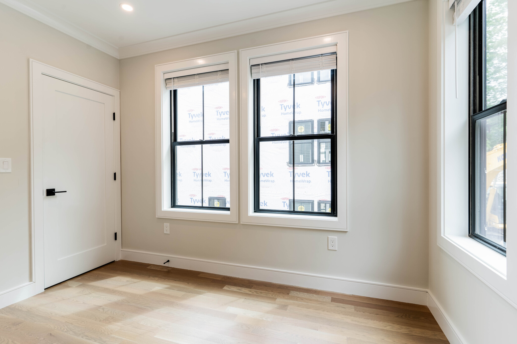 4 bed, 2 bath apartment for rent at 283 Lamartine St Unit 3, Jamaica Plain — photo 17 of 22