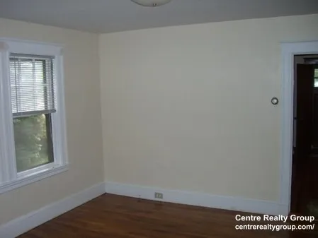 2.5 bed, 1 bath apartment for rent at 283 Lowell Ave Unit 1, Newtonville — photo 17 of 19