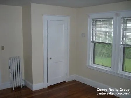 2.5 bed, 1 bath apartment for rent at 283 Lowell Ave Unit 1, Newtonville — photo 16 of 19