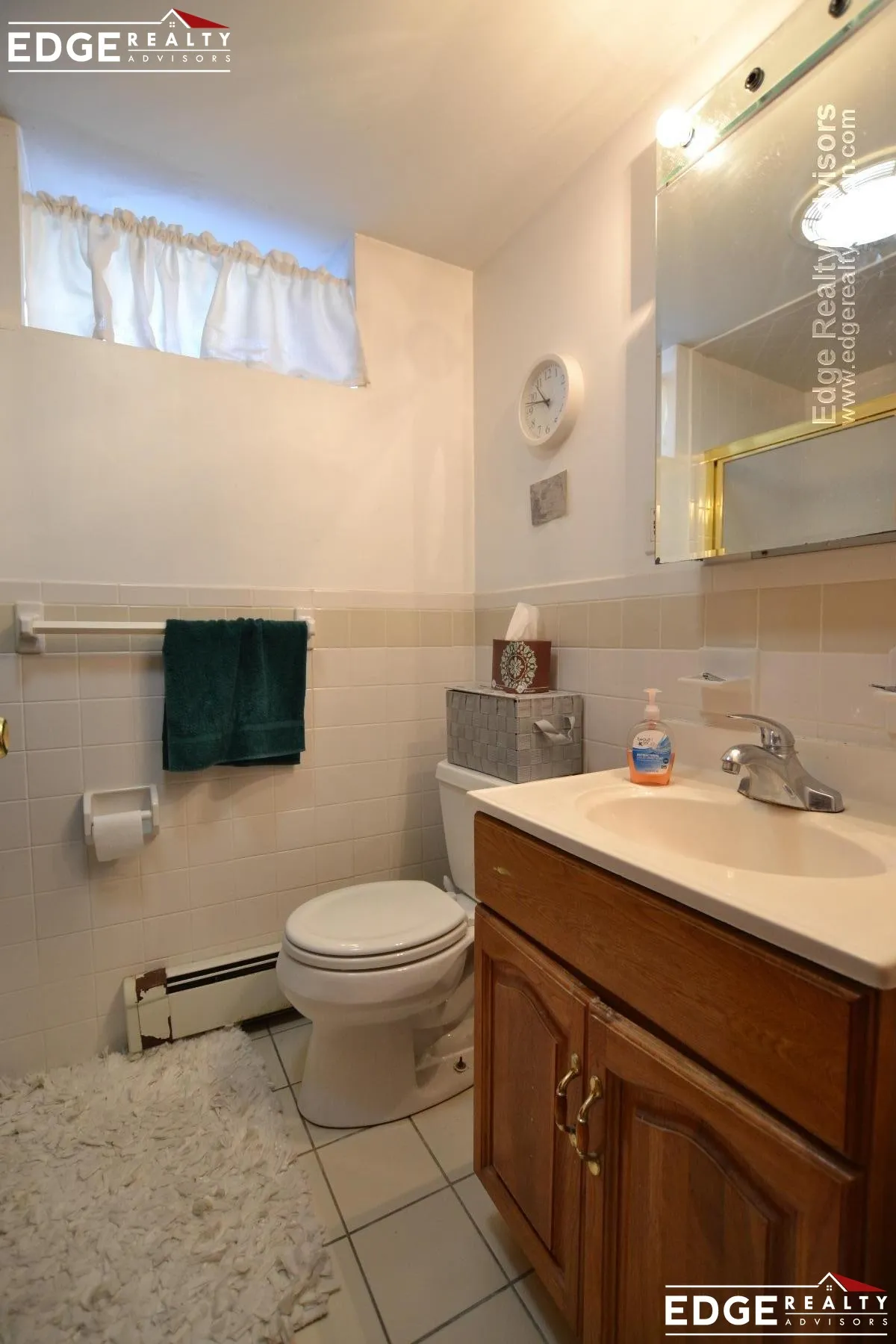 4 bed, 2.5 bath apartment for rent at 283 Market St Unit 1, Brighton — photo 2 of 20