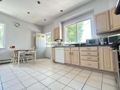 3 bed, 1.5 bath apartment for rent at 283 Market St Unit 1ST FLOOR, Brighton — photo 4 of 12
