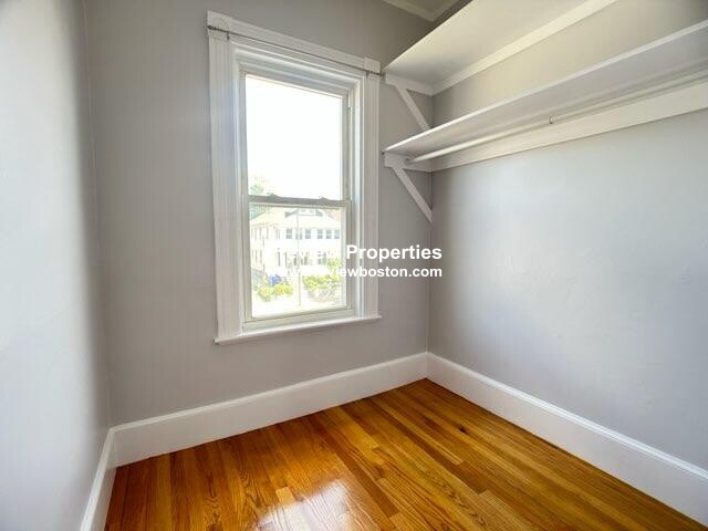 3 bed, 1.5 bath apartment for rent at 283 Market St Unit 1ST FLOOR, Brighton — photo 9 of 12