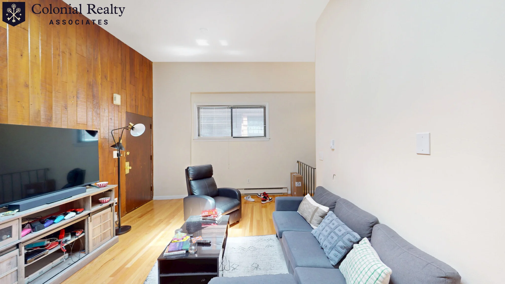2 bed, 1 bath apartment for rent at 283 Marlborough St Unit 21, Back Bay — photo 3 of 19
