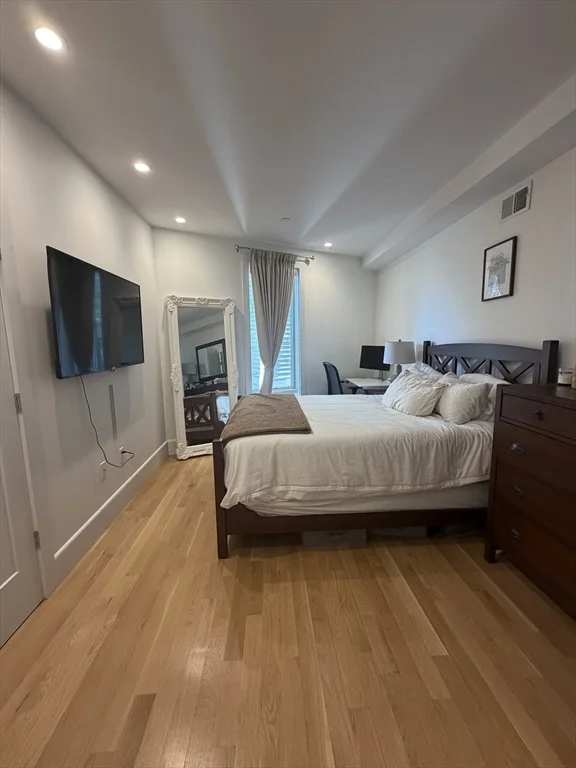 1 bed, 1 bath apartment for rent at 283 Old Colony Unit 1, South Boston — photo 8 of 13