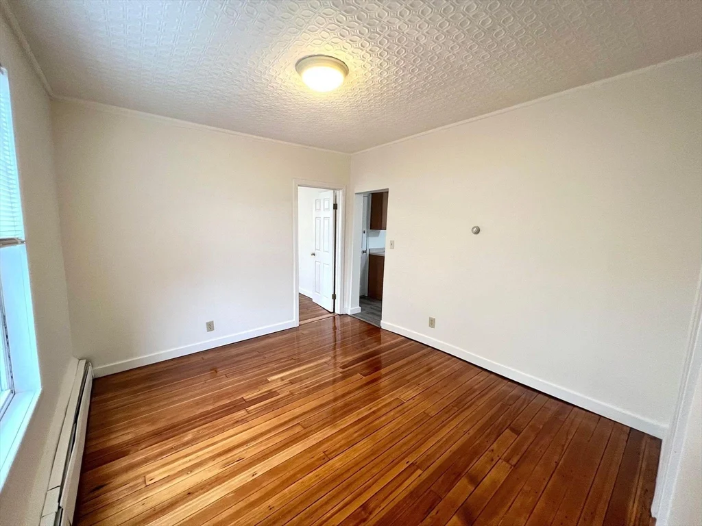 1 bed, 1 bath apartment for rent at 283 Pearl St Unit 1R, Malden — photo 11 of 12