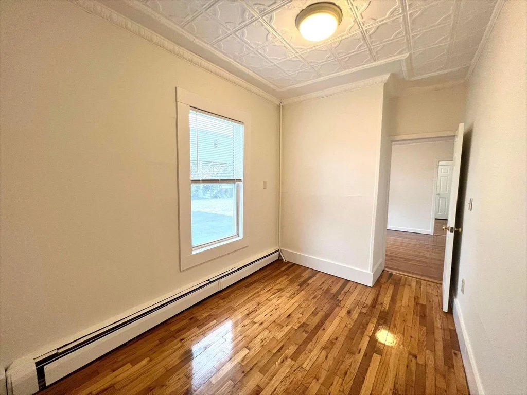 1 bed, 1 bath apartment for rent at 283 Pearl St Unit 1R, Malden — photo 10 of 12