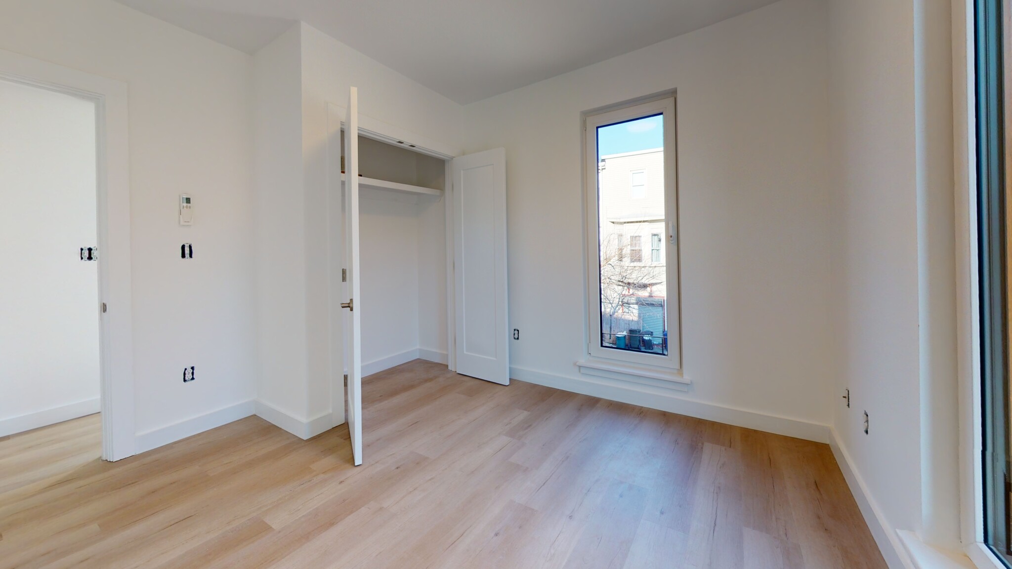 5 bed, 2.5 bath apartment for rent at 2837 Washington St Unit 1, Roxbury — photo 6 of 10