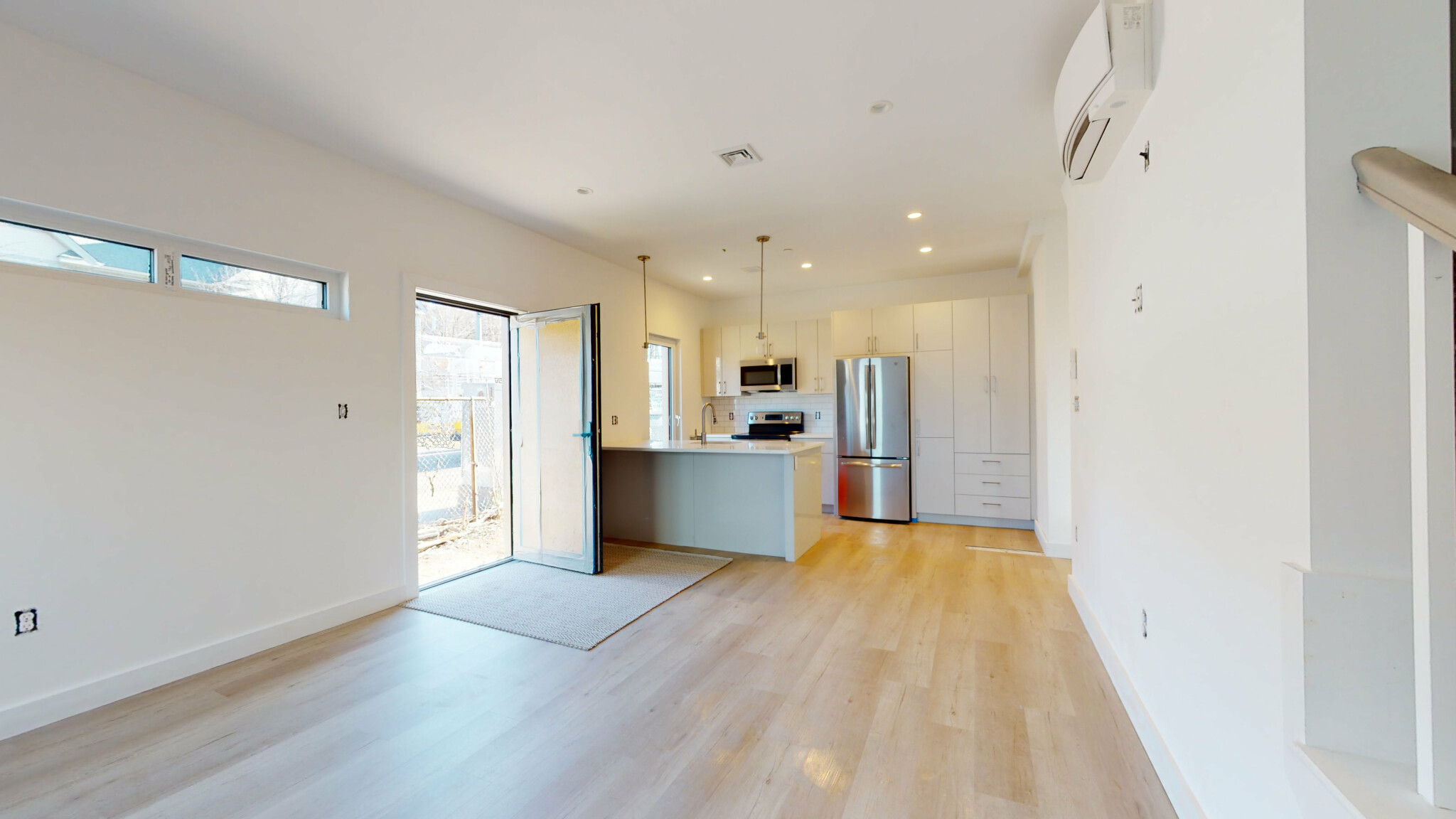 5 bed, 2.5 bath apartment for rent at 2837 Washington St Unit 1A, Roxbury