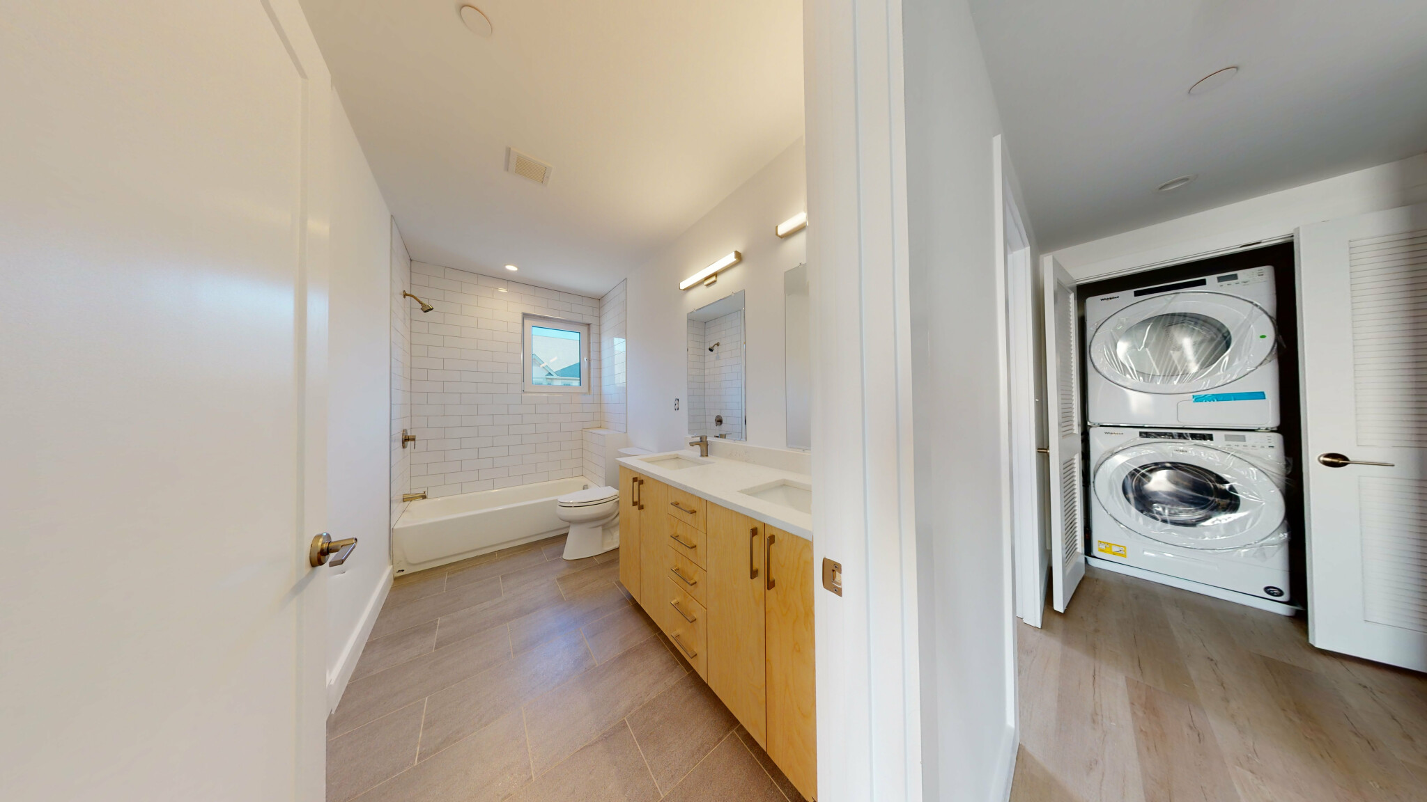 5 bed, 2.5 bath apartment for rent at 2837 Washington St Unit 1A, Roxbury — photo 4 of 9