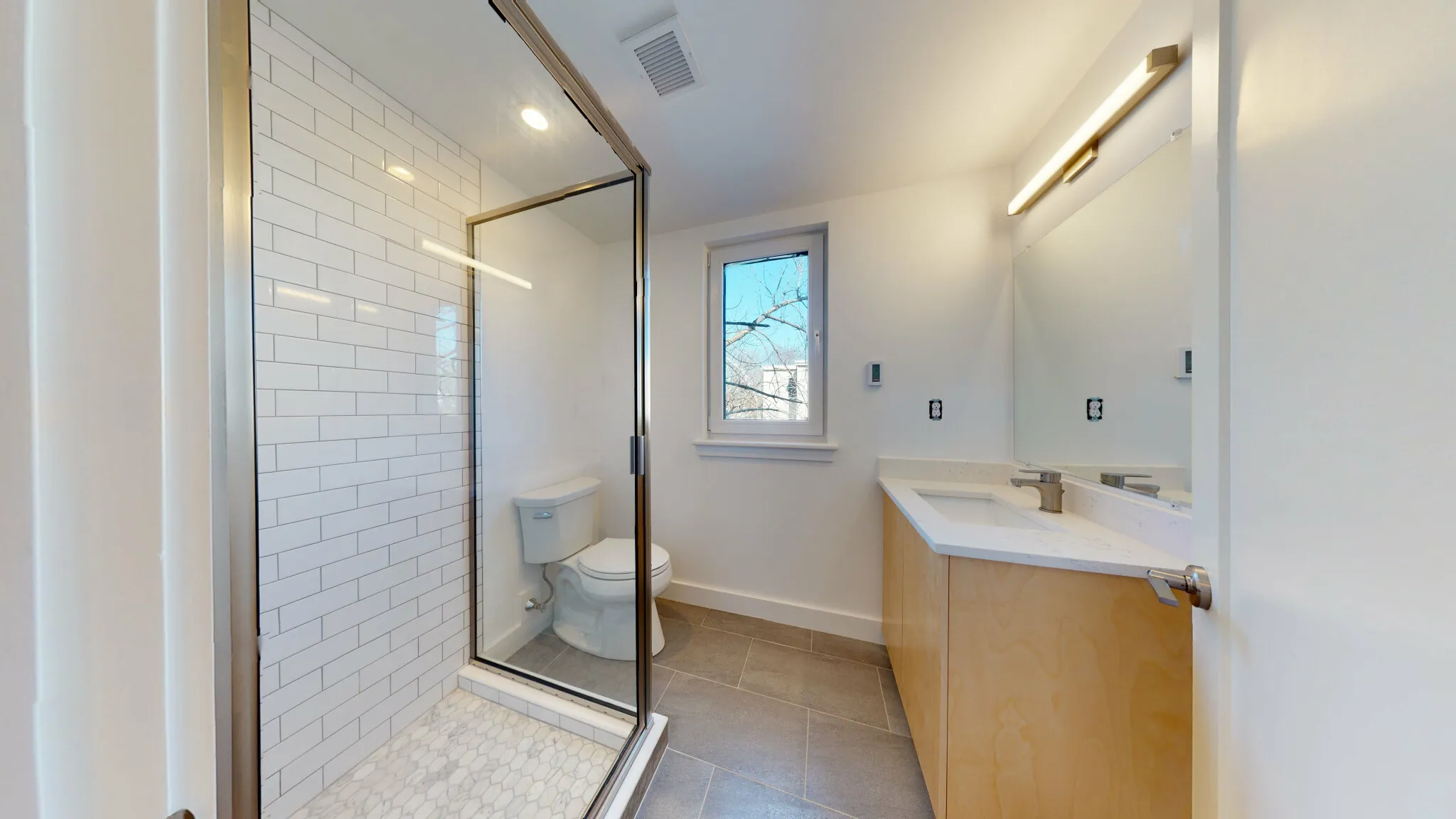4 bed, 2 bath apartment for rent at 2837 Washington St Unit 2, Roxbury — photo 8 of 13