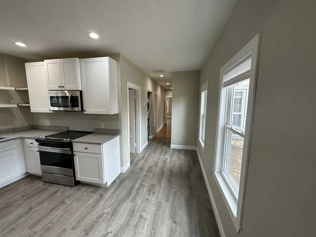 2 bed, 1 bath apartment for rent at 284 Central Unit 2T, Mansfield — photo 4 of 8