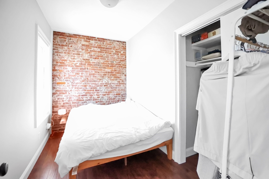 1 bed, 1 bath apartment for rent at 284 8th St Unit 4, South Boston — photo 6 of 7