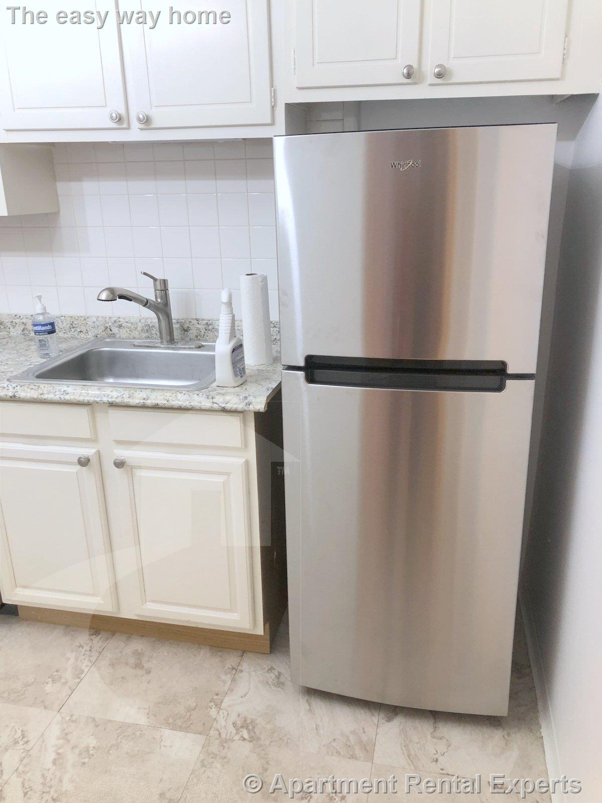 1 bed, 1 bath apartment for rent at 284 Harvard St Unit 26, Central Square — photo 2 of 11