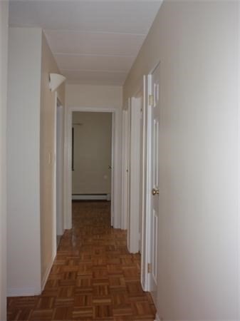 3 bed, 1 bath apartment for rent at 284 Harvard Unit 51, Central Square — photo 5 of 9