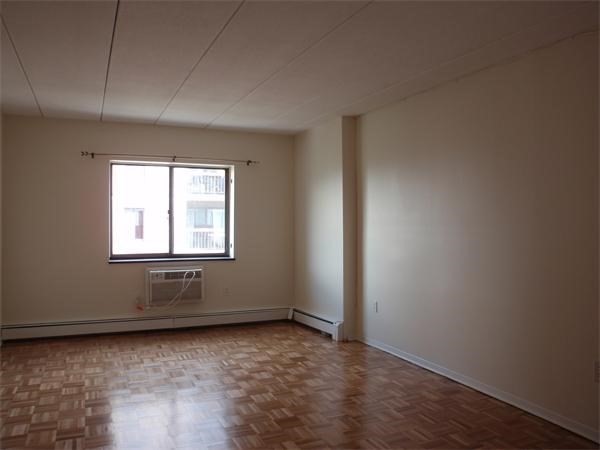 3 bed, 1 bath apartment for rent at 284 Harvard Unit 51, Central Square