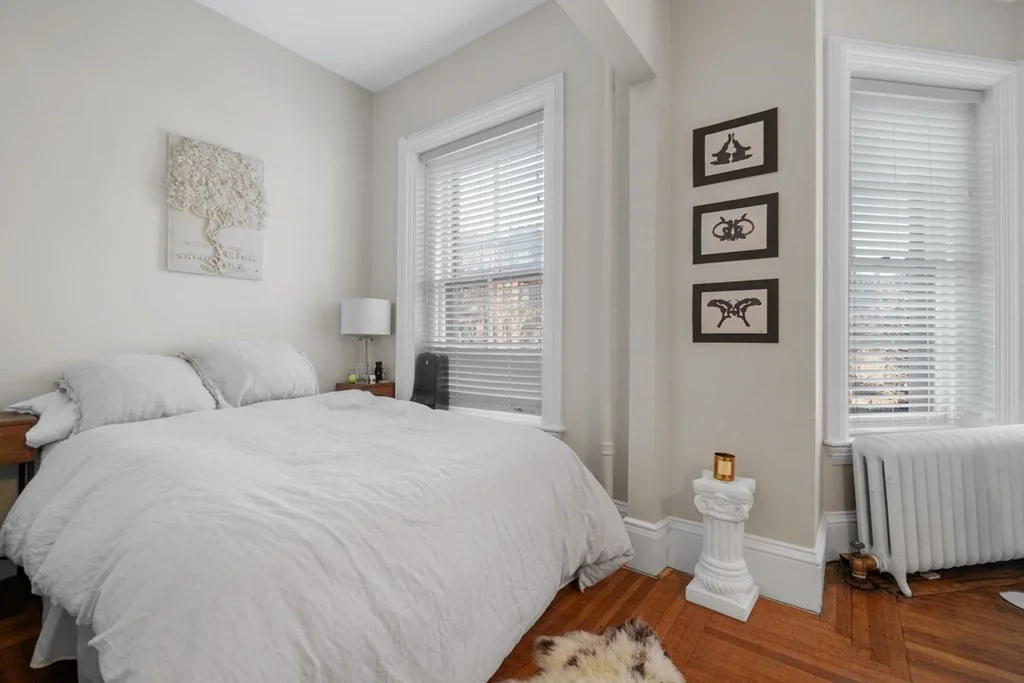 Studio bed, 1 bath apartment for rent at 284 Marlborough Unit 6, Back Bay — photo 8 of 14