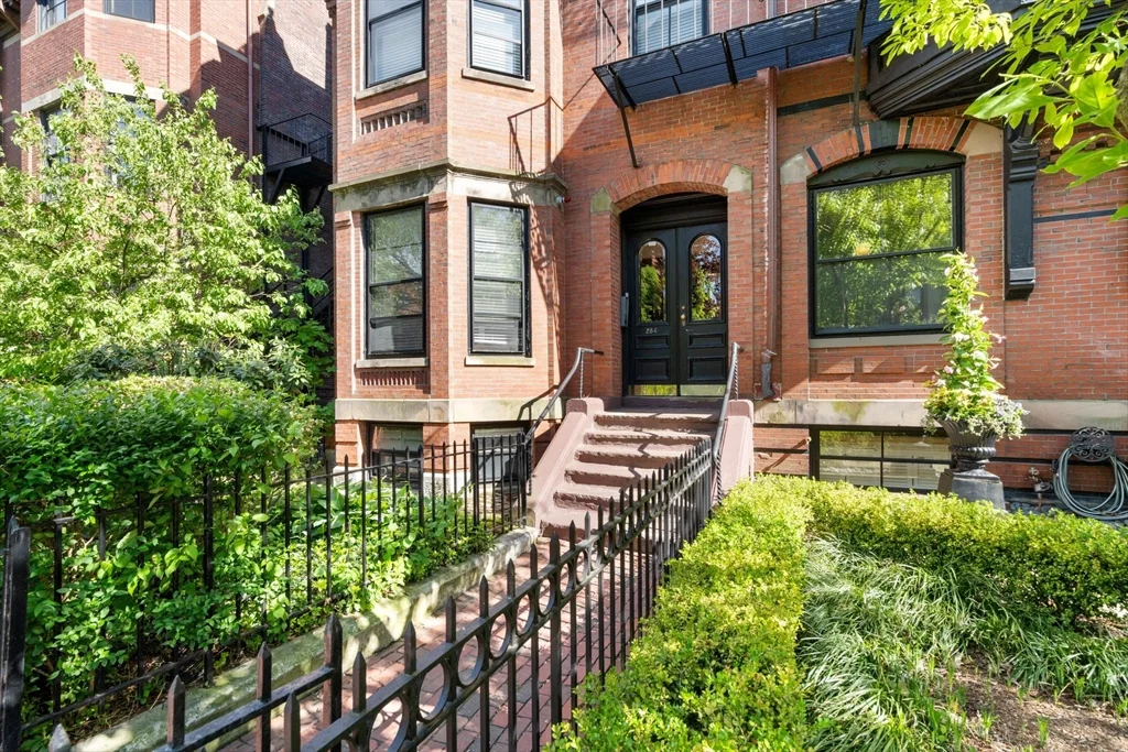 1 bed, 1 bath apartment for rent at 284 Marlborough Unit 7, Back Bay — photo 12 of 13