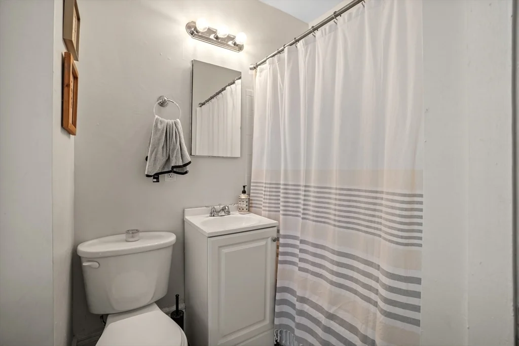 1 bed, 1 bath apartment for rent at 284 Marlborough Unit 7, Back Bay — photo 10 of 13
