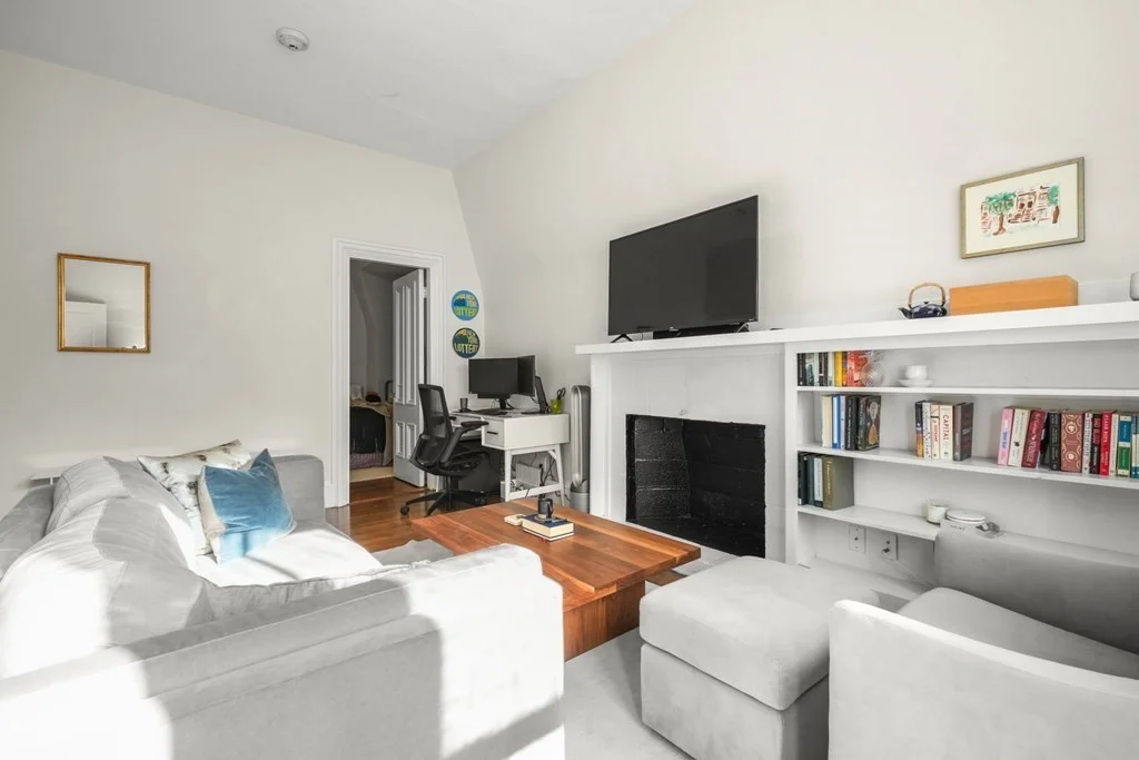 1 bed, 1 bath apartment for rent at 284 Marlborough Unit 9, Back Bay — photo 5 of 11