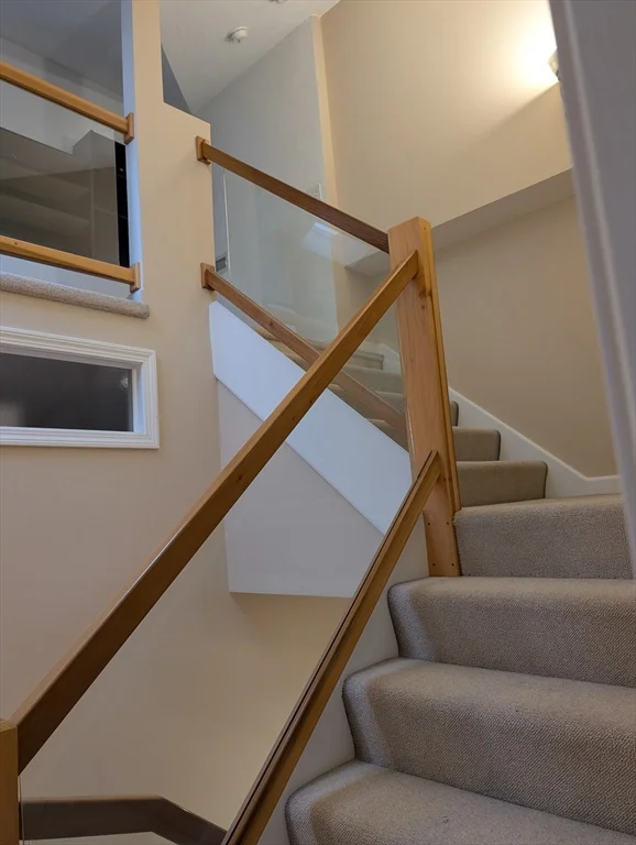 2 bed, 2 bath apartment for rent at 285 America Blvd Unit 285, Ashland — photo 10 of 18