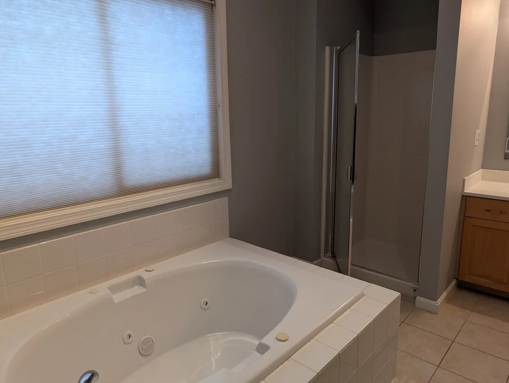 2 bed, 2 bath apartment for rent at 285 America Blvd Unit 285, Ashland — photo 14 of 18