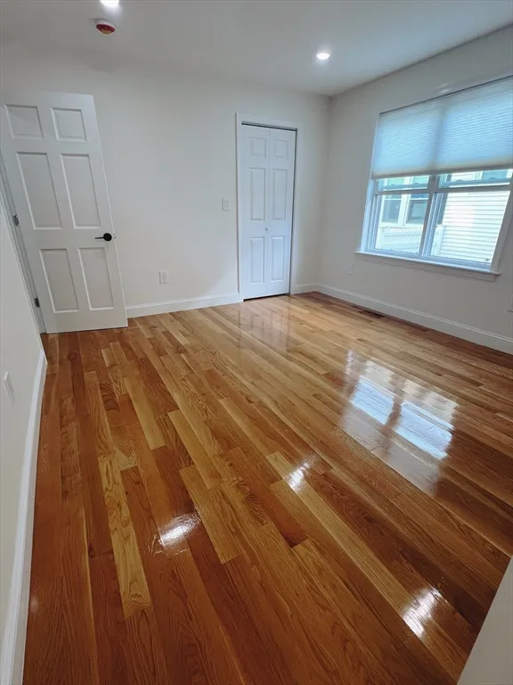 3 bed, 2 bath apartment for rent at 285 Beech St Unit 285, Belmont — photo 3 of 8